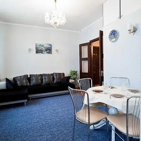 Apartament On Prospekt Nezavisimosti 60 *