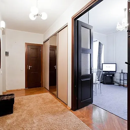 Apartament On Prospekt Nezavisimosti 60 Mińsk